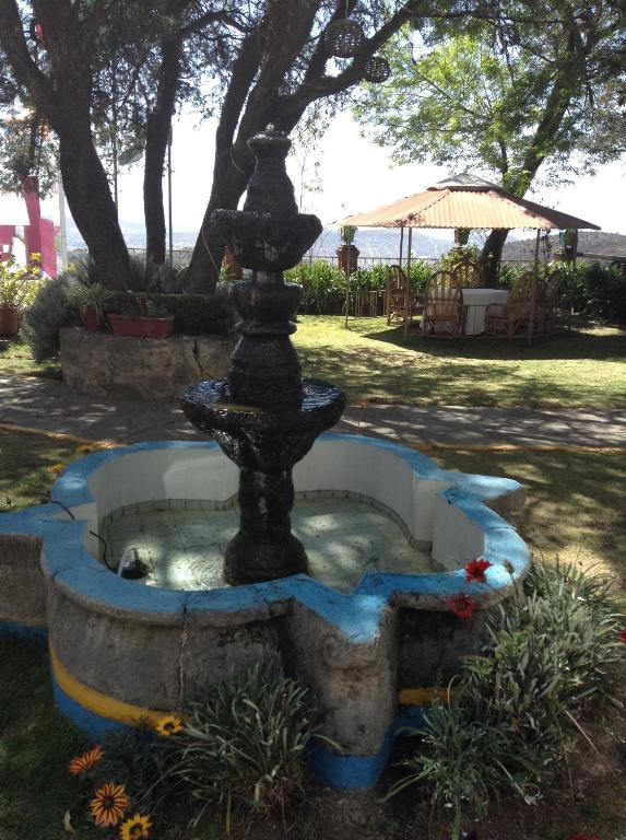 Hotel Villa Alpina El Chalet Pachuca Exteriör bild